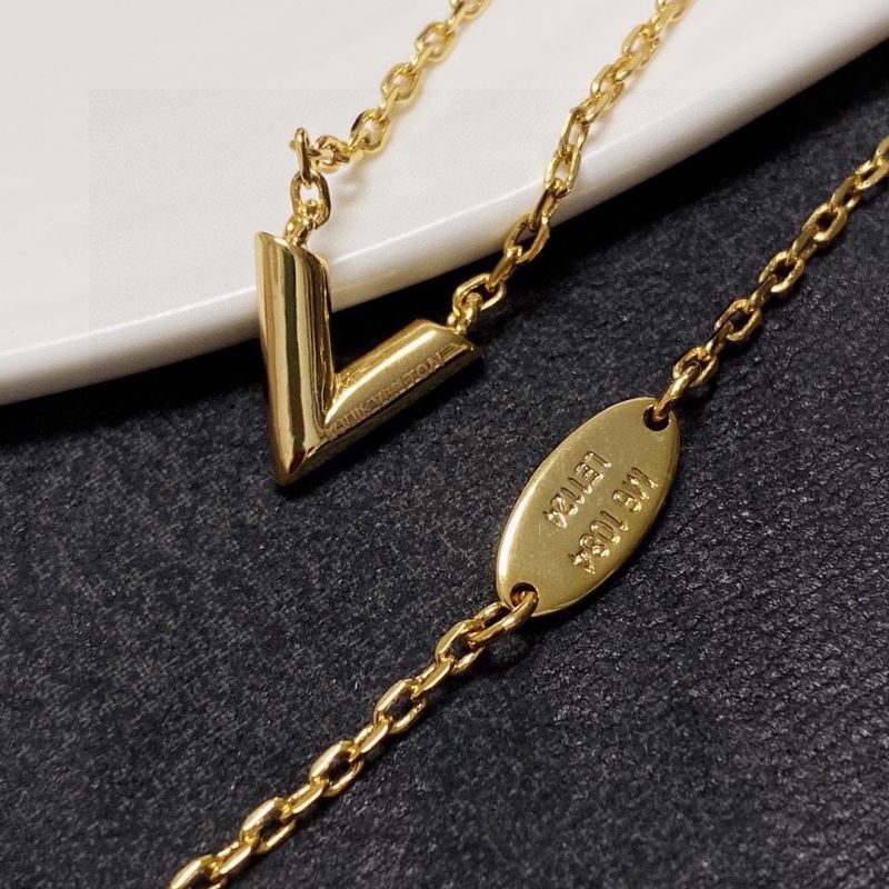 Louis Vuitton Necklaces